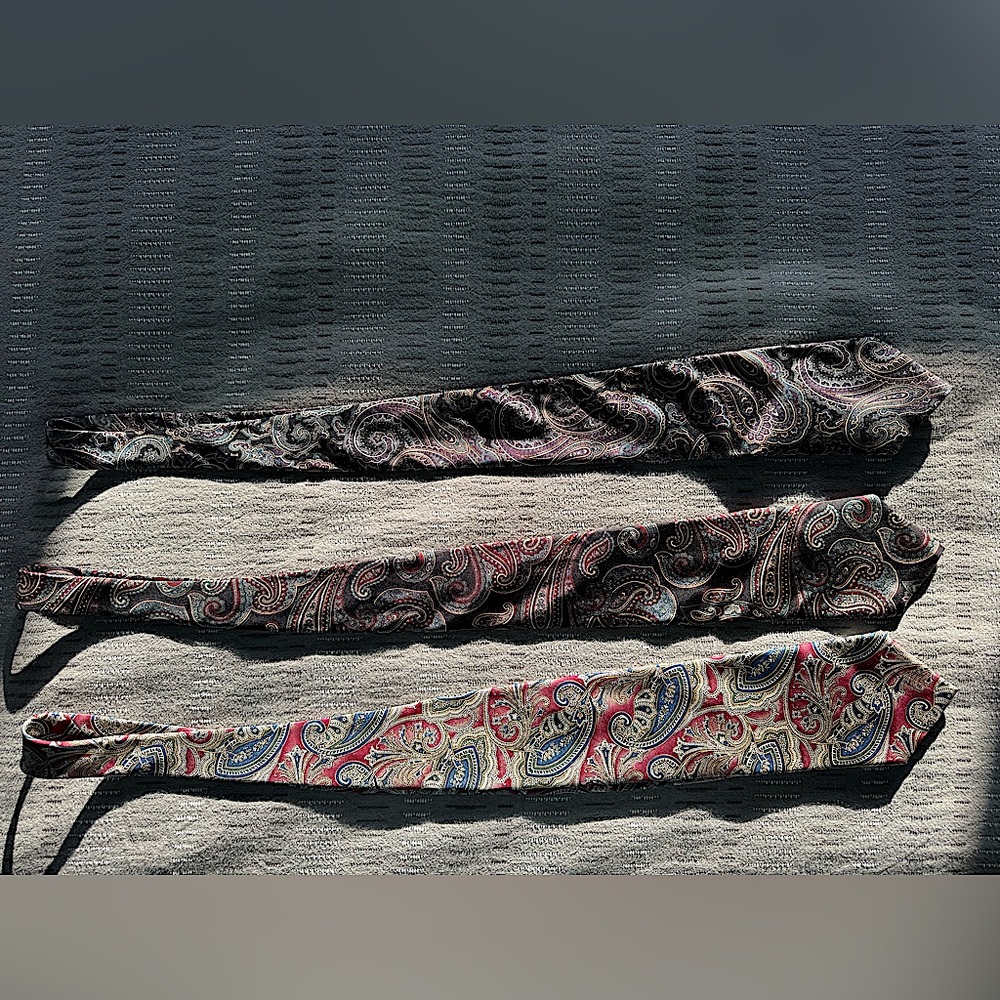 3 Silk Neck Ties - 2 Marcalan and 1 Stafford 
100% silk
Made in USA